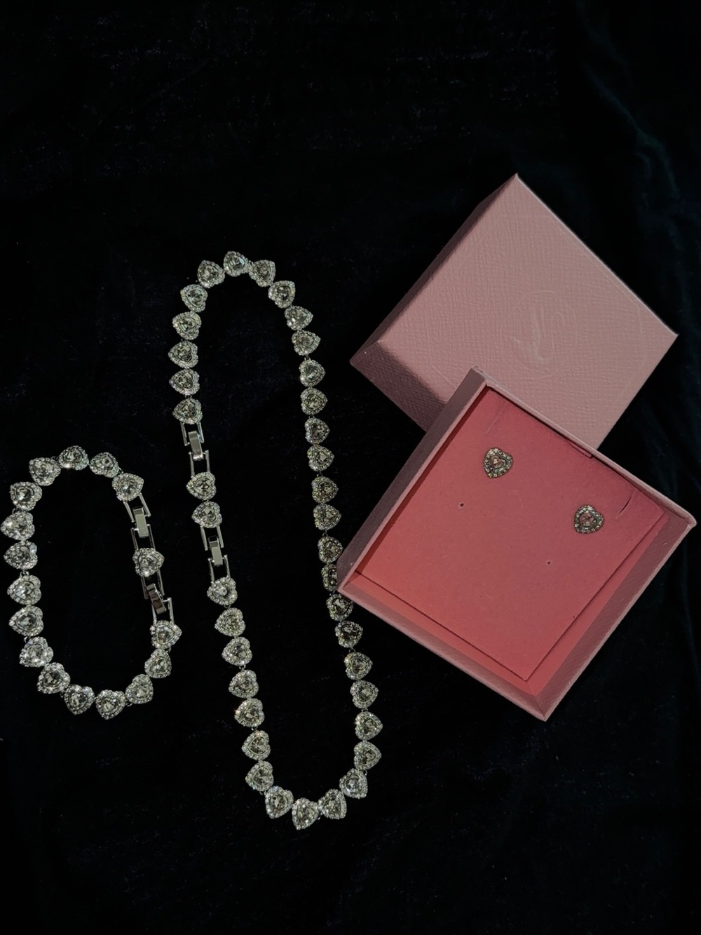 Ariana Grande Heart Necklace ,Bracelet,Earrings Set WAriana Grande Pink Bag